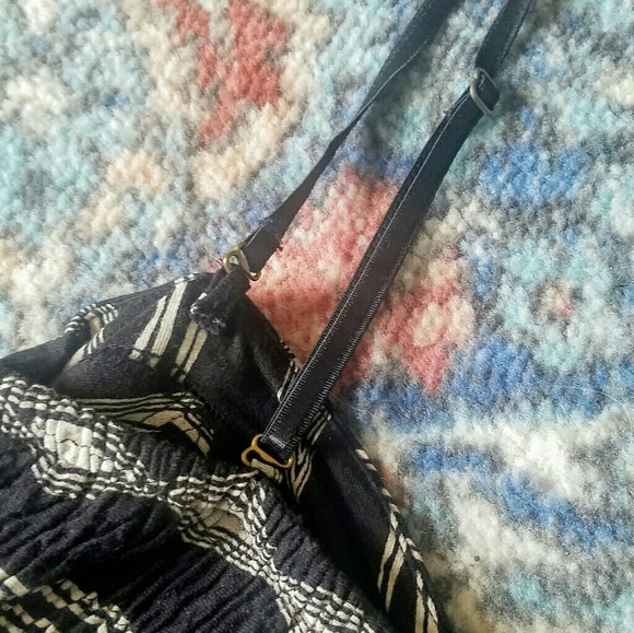 3 for $15BILLABONG Sundress - Picture 4 of 5